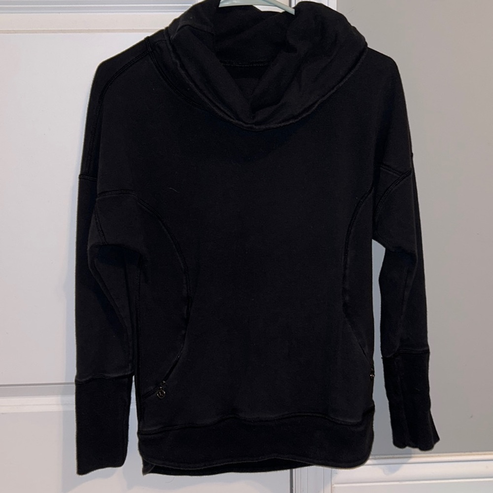 lululemon hoodie/ sweatshirt